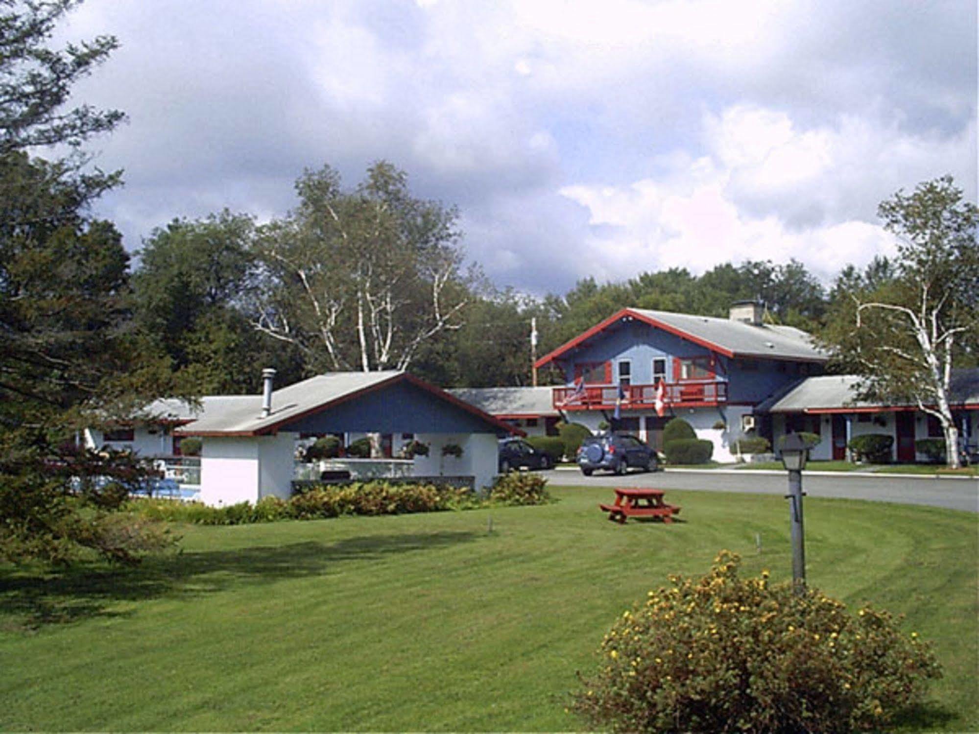 The Chalet Motel Manchester Ngoại thất bức ảnh