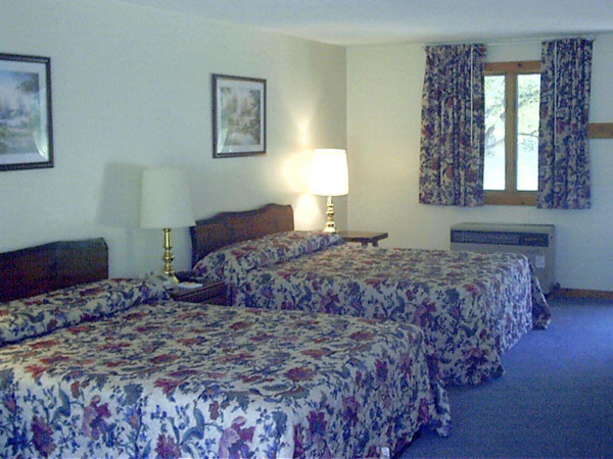 The Chalet Motel Manchester Ngoại thất bức ảnh